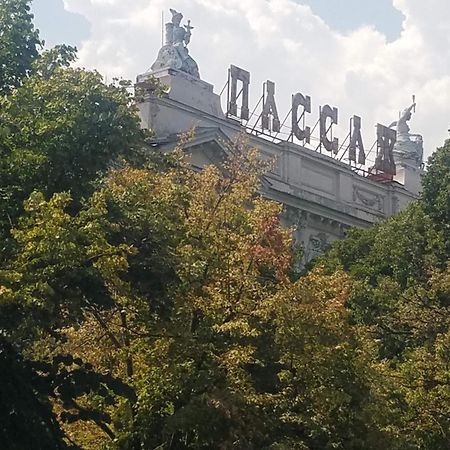 Двухкомнатная Квартира,500М И Дерибасовская,Всегда Есть Свет Odesa Exterior photo